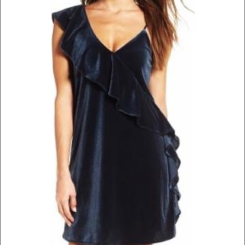 19 Cooper Velvet Dress